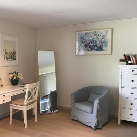 Les Charmettes Bed & Breakfast